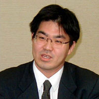情報システム部情報システム二課 辻村 寛之氏
